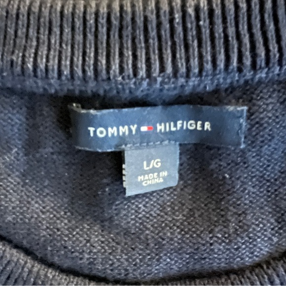 Women’s Tommy Hilfiger Sweater Navy w/Wht Stripes Cotton Size L in EUC - Picture 5 of 5